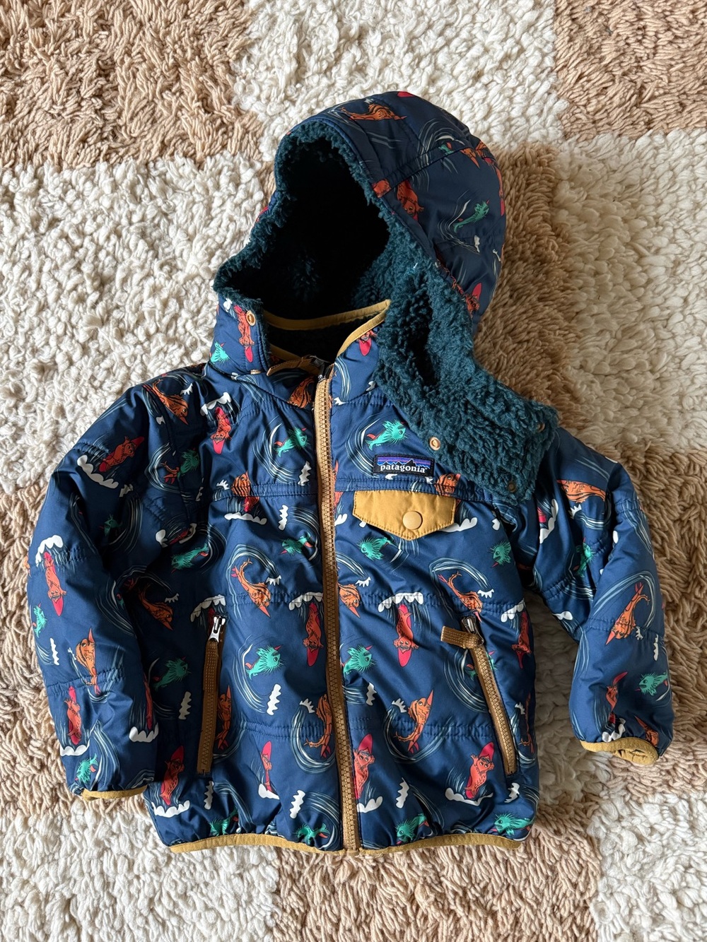 Patagonia Reversible “Surfing Sea Creatures” Jacket | Sz 3T | GUC